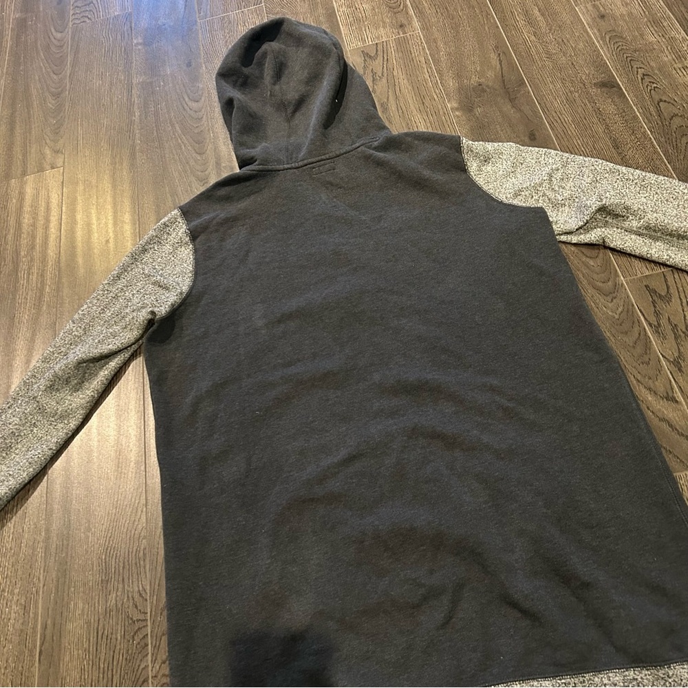 Roots Women Dark Gray and Light Gray Zip-Up Sweater - Picture 6 of 11